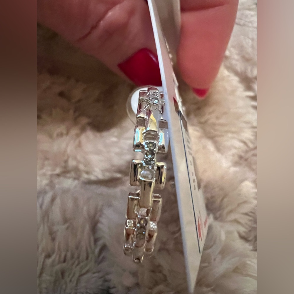 Nine West Silver Tone Geometric Hoop Earrings with Rhinestones NWT - Picture 2 of 5
